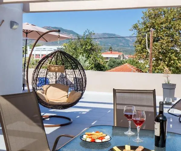 Iria\'S Luxury Apartments