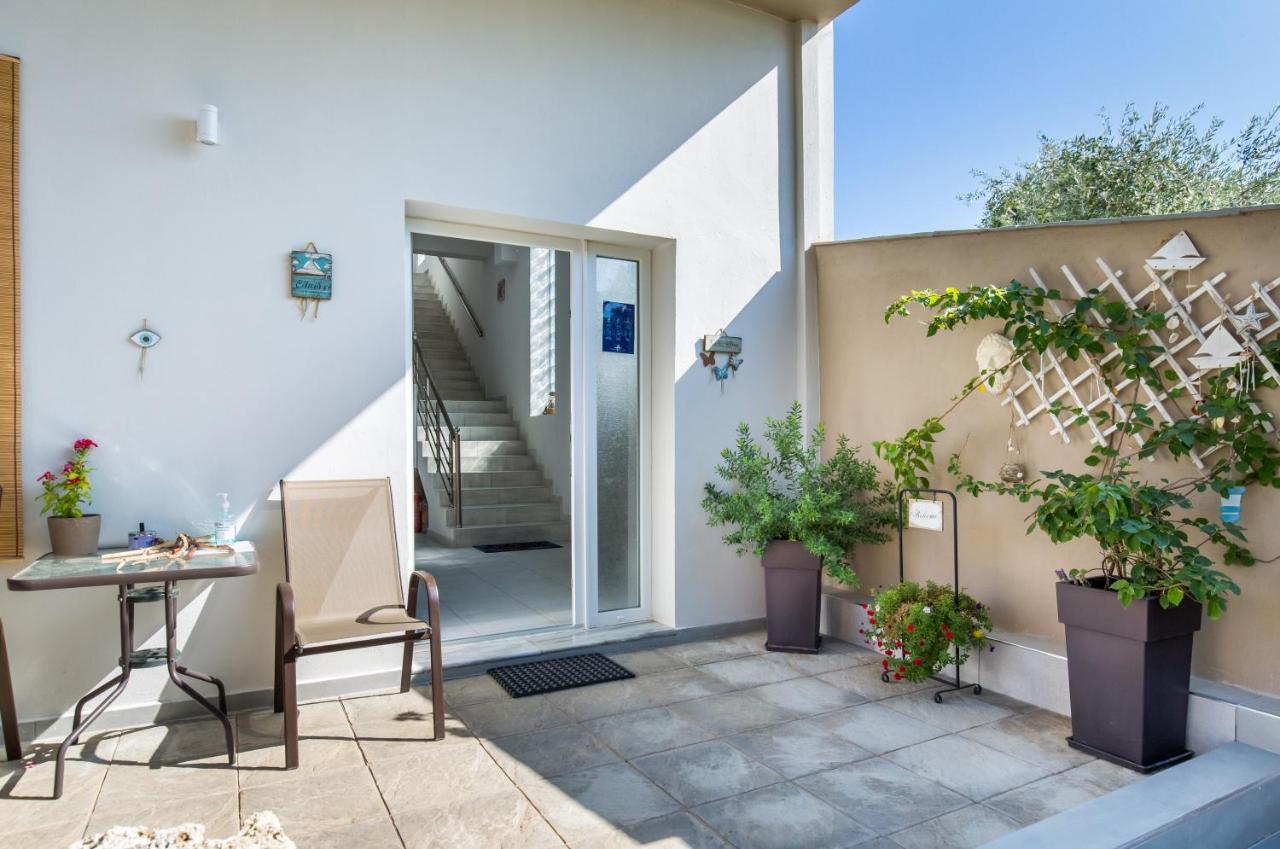 Iria's Luxury Limenária